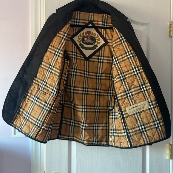 NWOT Burberry coat - Picture 6 of 15